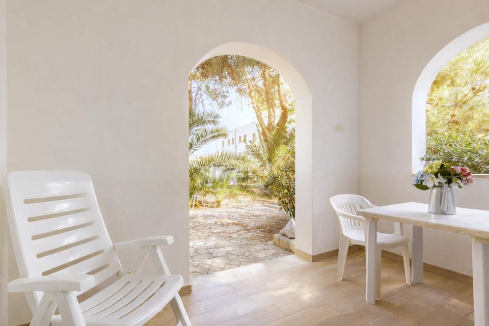 Garden, Dining area