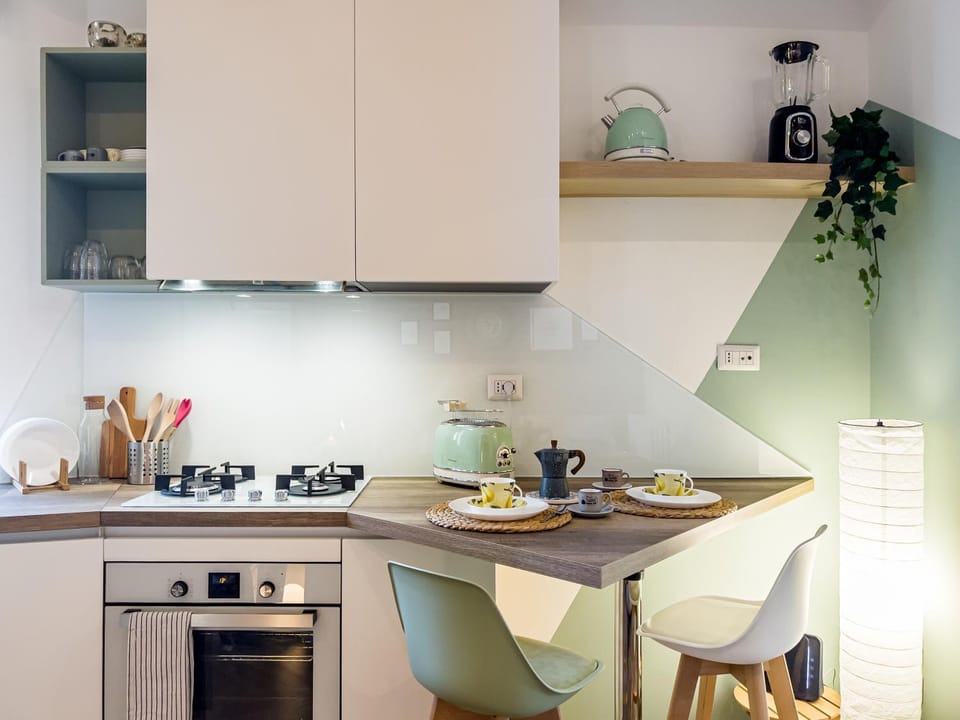 Kitchen or kitchenette