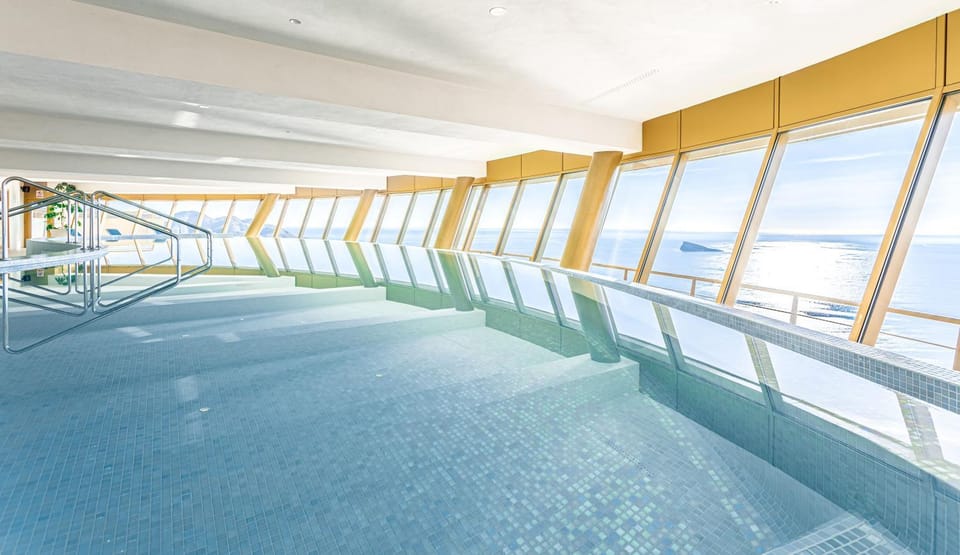 Spa and wellness centre/facilities, Swimming pool