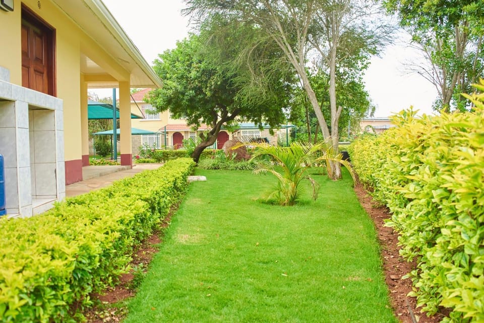 Cheerful 4-bedroom with pool Villa in Kenya