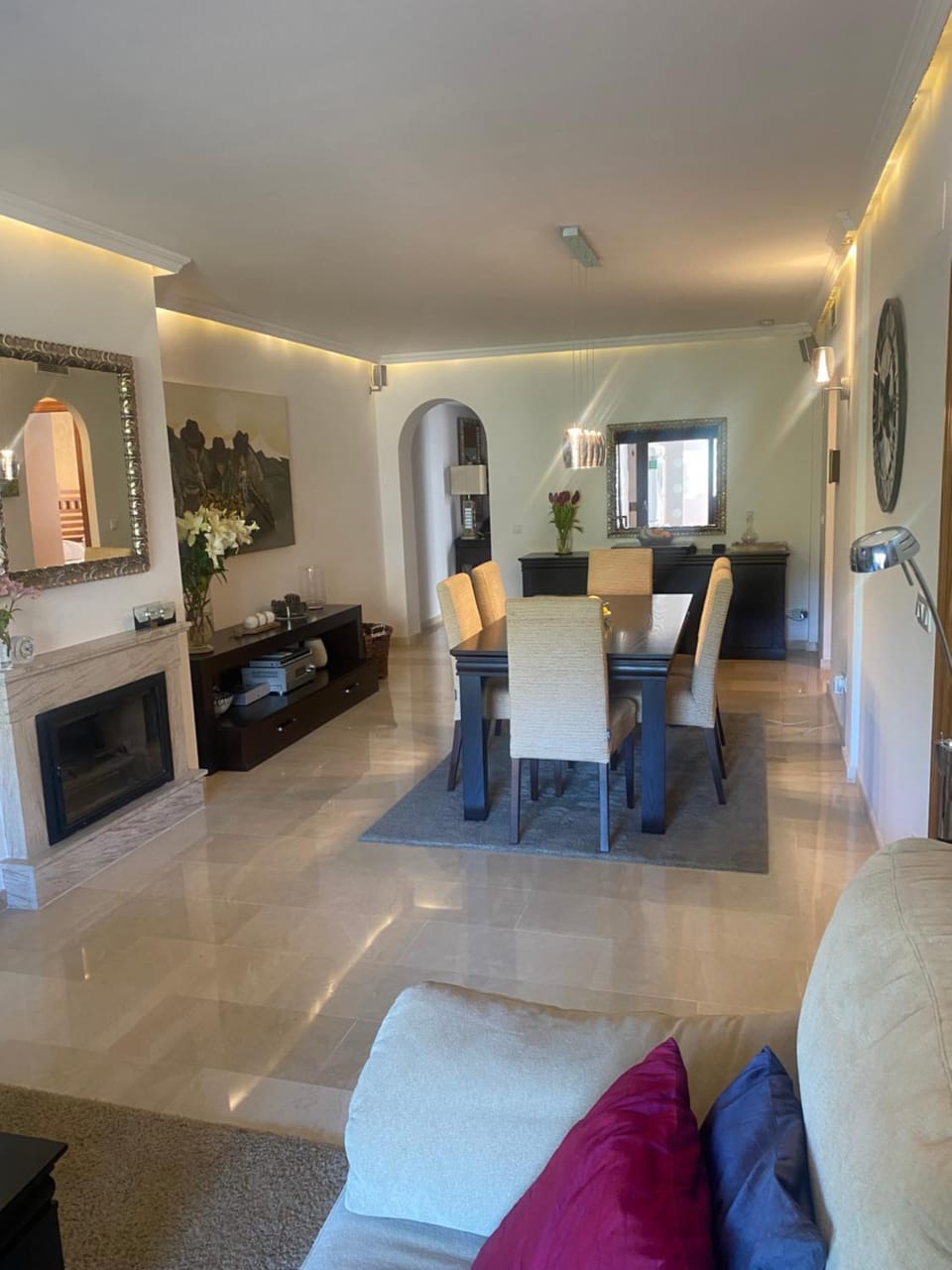 Modern Apartment in Benahavis Village Centre with Underground Parking Apartment in Costa del Sol