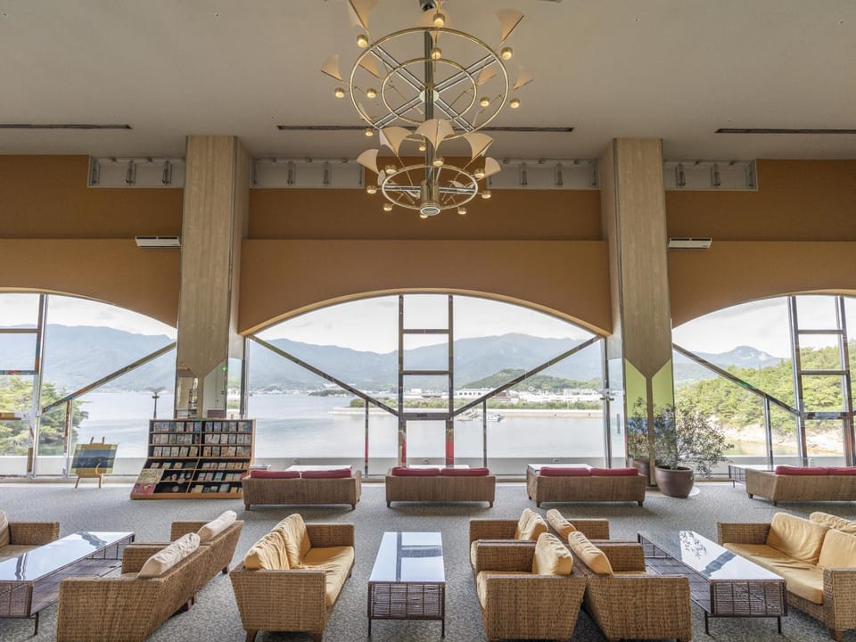 Lounge or bar