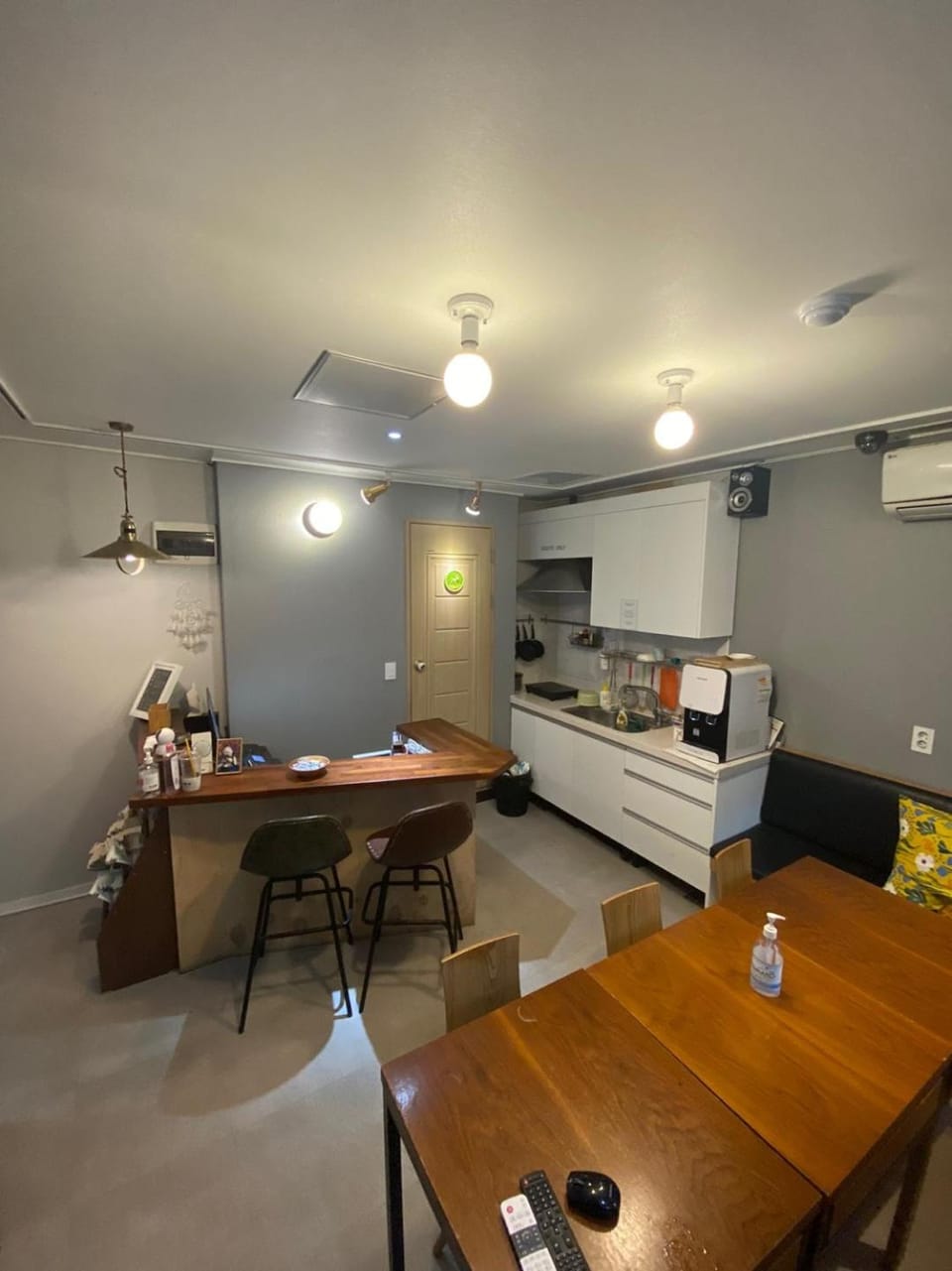 Communal lounge/ TV room, Communal kitchen