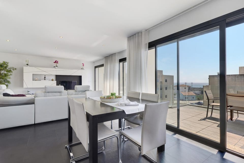 Property building, Living room