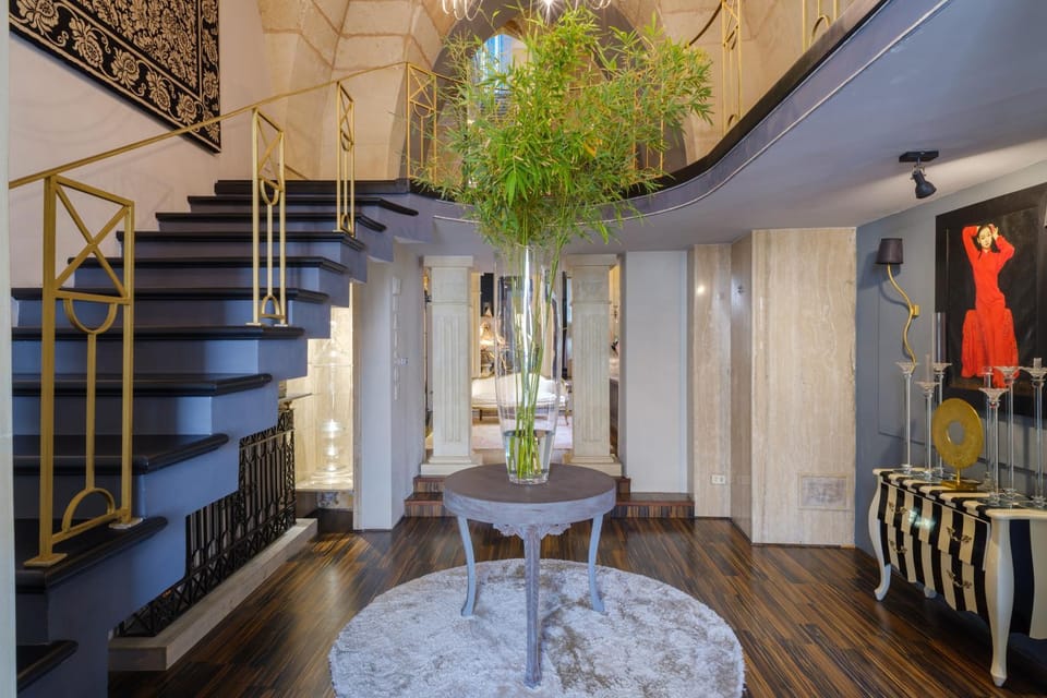 Property building, Living room
