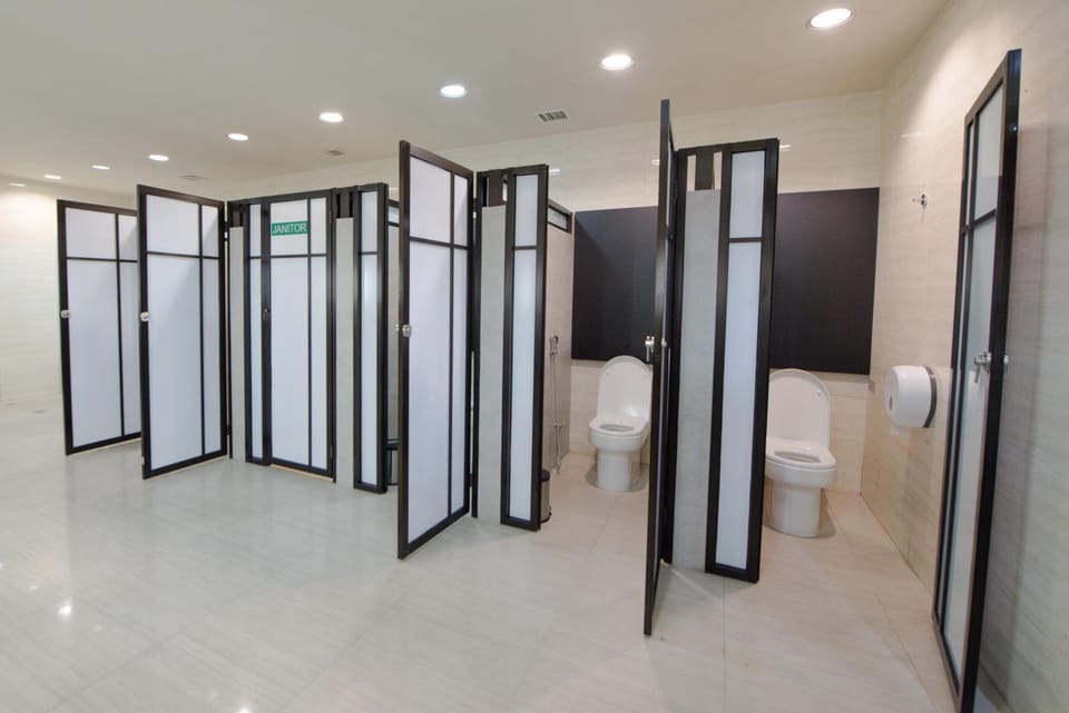 Toilet
