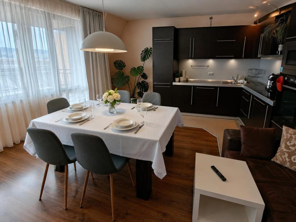 При Галя / Прекрасен апартамент в тих квартал Apartment in Varna