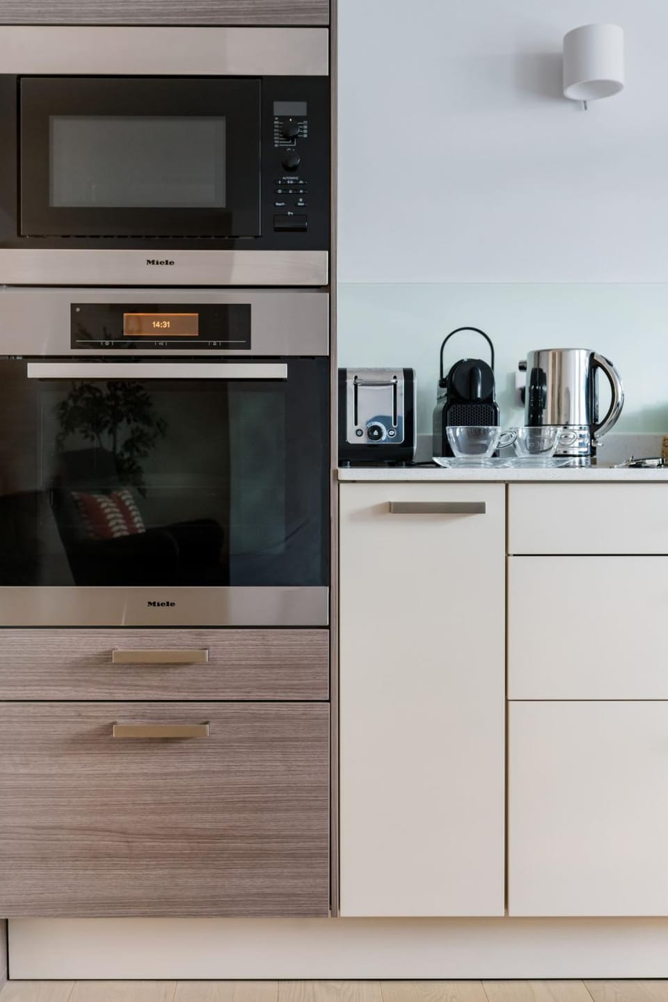 Coffee/tea facilities, Kitchen or kitchenette, minibar, toaster
