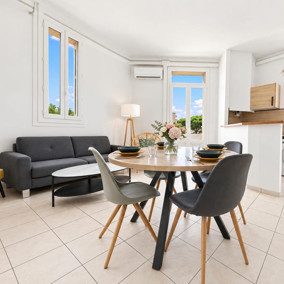 T3 cosy & rénové au calme, proche gare,mer Apartment in Saint-Raphael