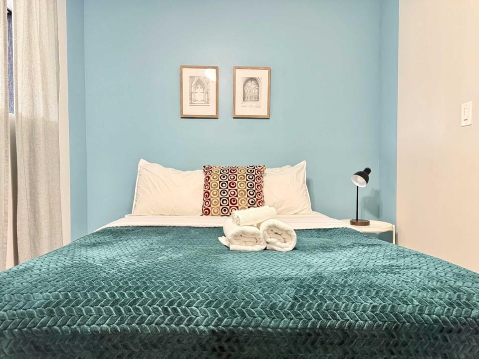 Close to Everywhere Downtown Onsite Parking LM1004 House in Atlanta