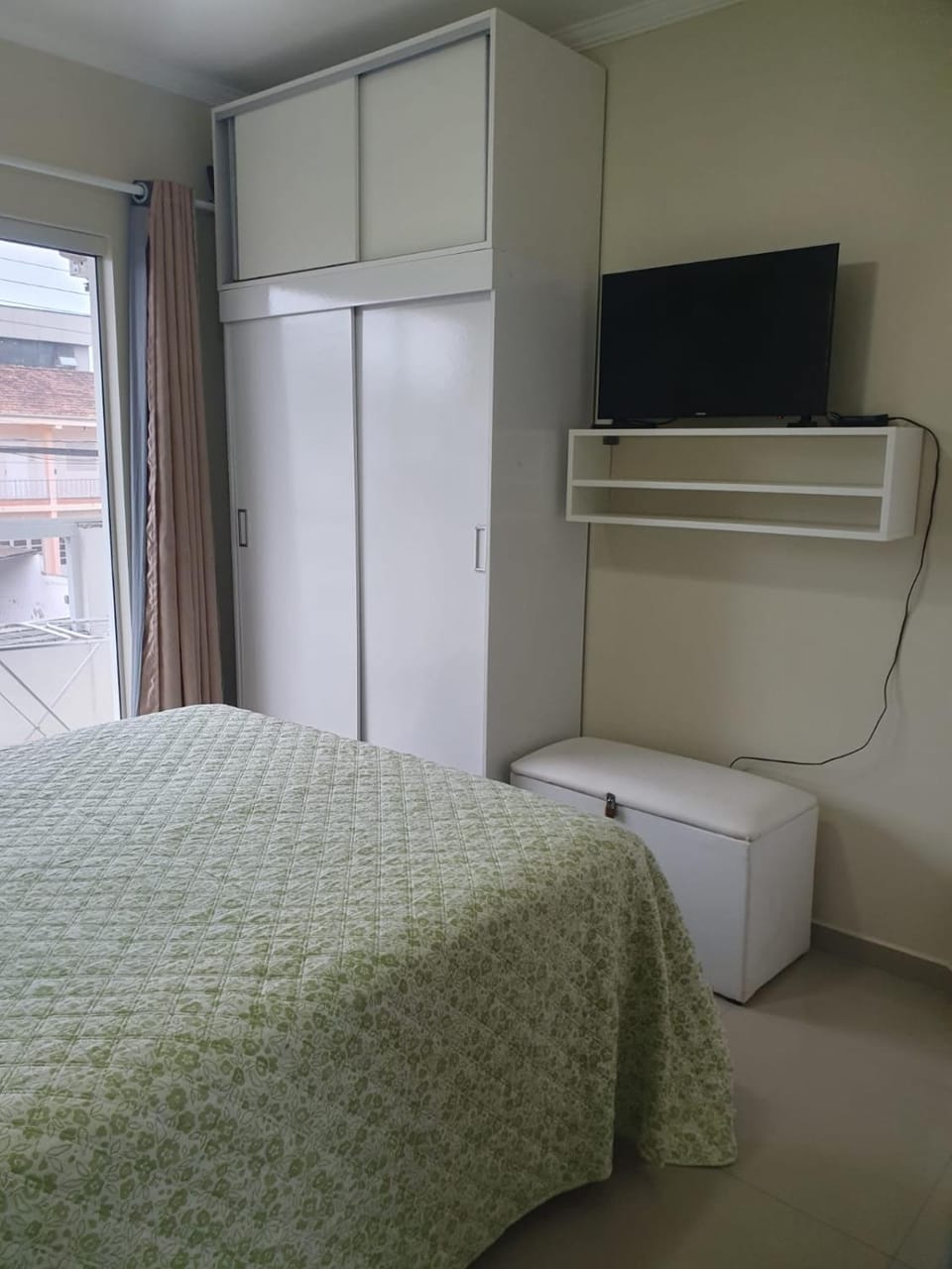 EDÉSIA -B- 202 - Dois dormitórios (1 suíte) Apartment in Florianopolis