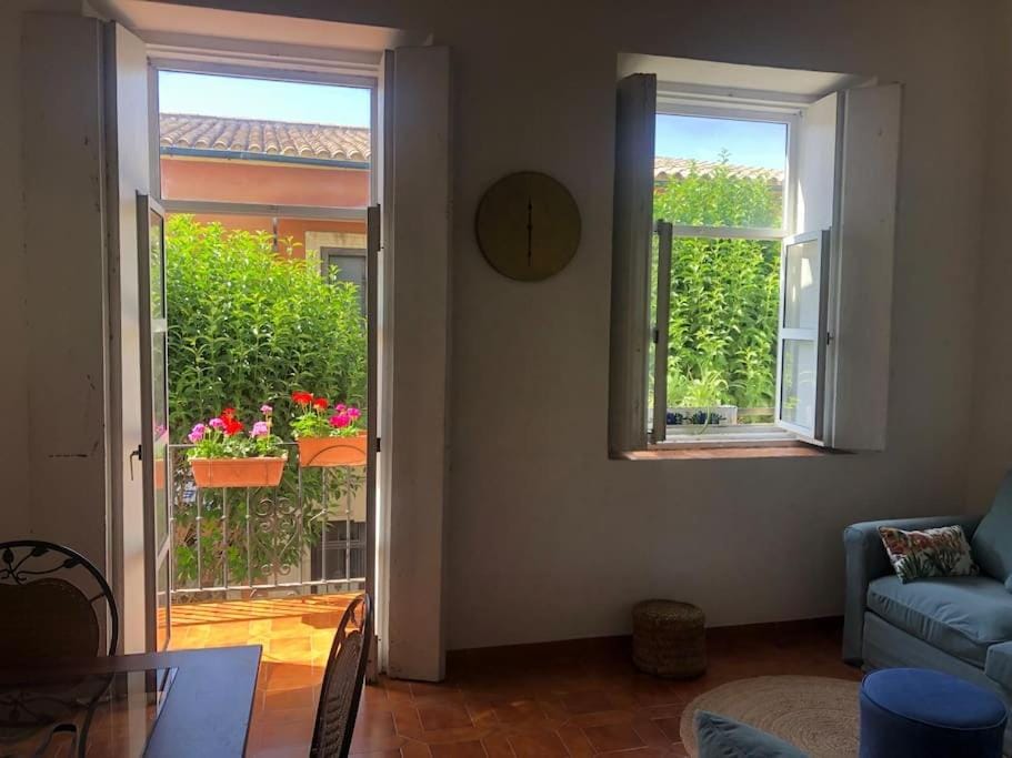 View (from property/room), Balcony/Terrace