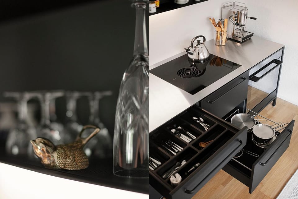 Coffee/tea facilities, Kitchen or kitchenette, stove, toaster