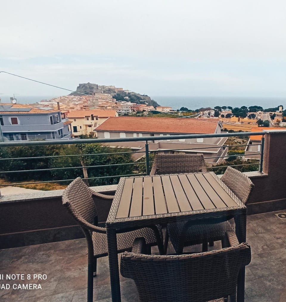 View (from property/room), Balcony/Terrace, Sea view