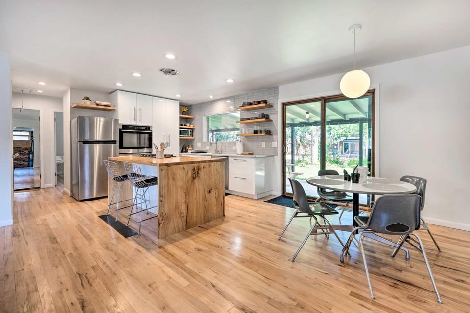 < 3 Mi to Pearl St: Home w/ Large Yard in Boulder House in Boulder
