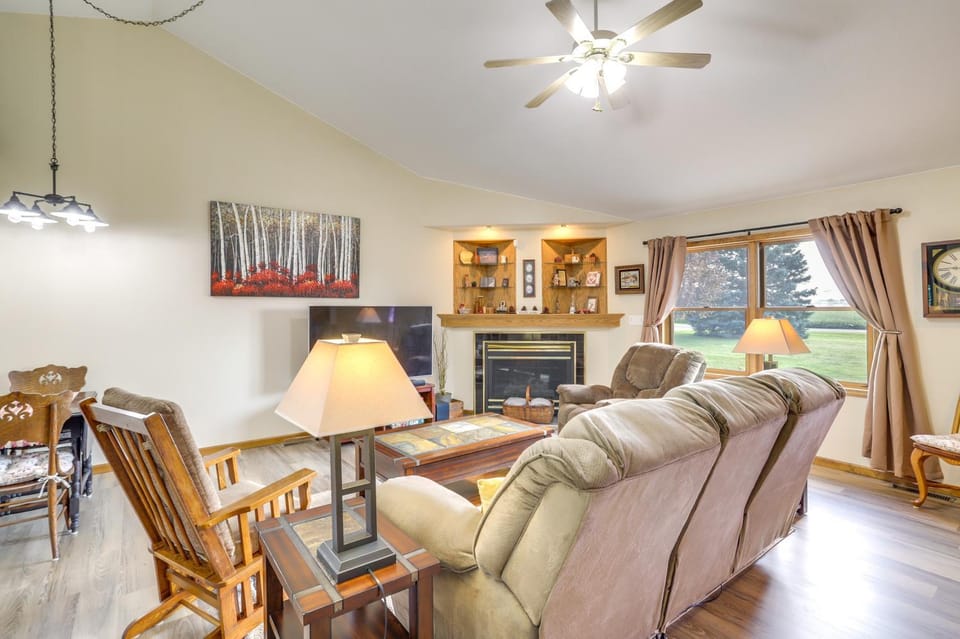 Sturgis Home w/ Yard < 1 Mi to Minnewaukan Lake House in Michigan