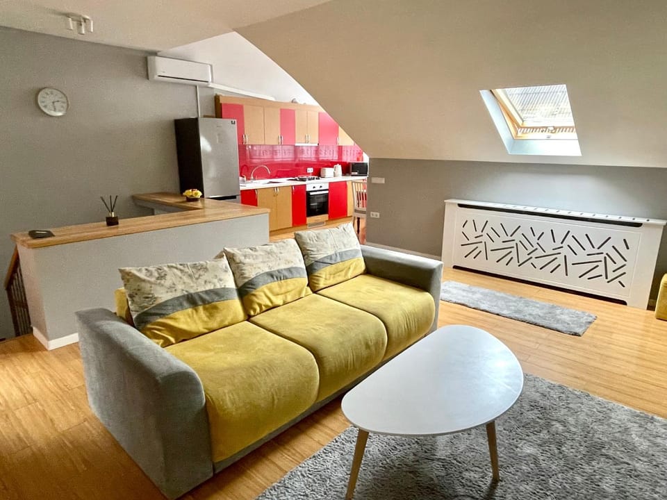 Communal lounge/ TV room, Living room, kitchen