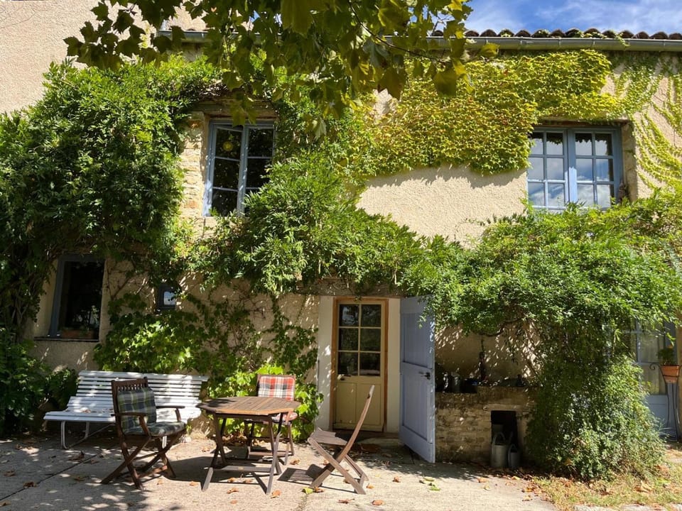belles chambres d'hôte, spacieuses et paisibles, en pays de Forcalquier Bed and Breakfast in Provence-Alpes-Côte d'Azur