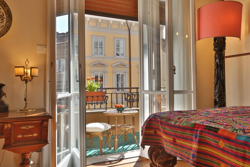 View (from property/room), Balcony/Terrace, Living room, Dining area