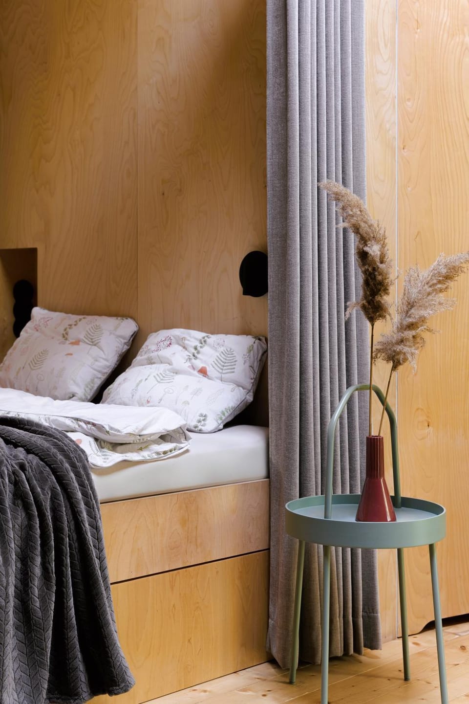 Bed, View (from property/room), View (from property/room), Other, Other, Other, Photo of the whole room, Decorative detail, Decorative detail, Bedroom