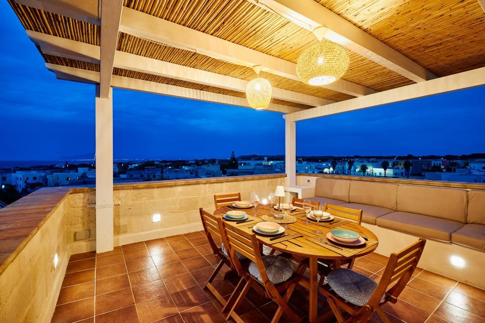 View (from property/room), Balcony/Terrace