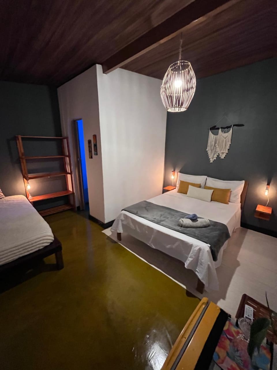 Bed, Bedroom, minibar, towels