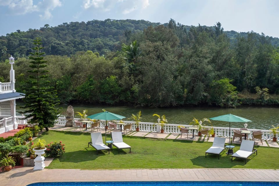 Garden, Garden view, River view