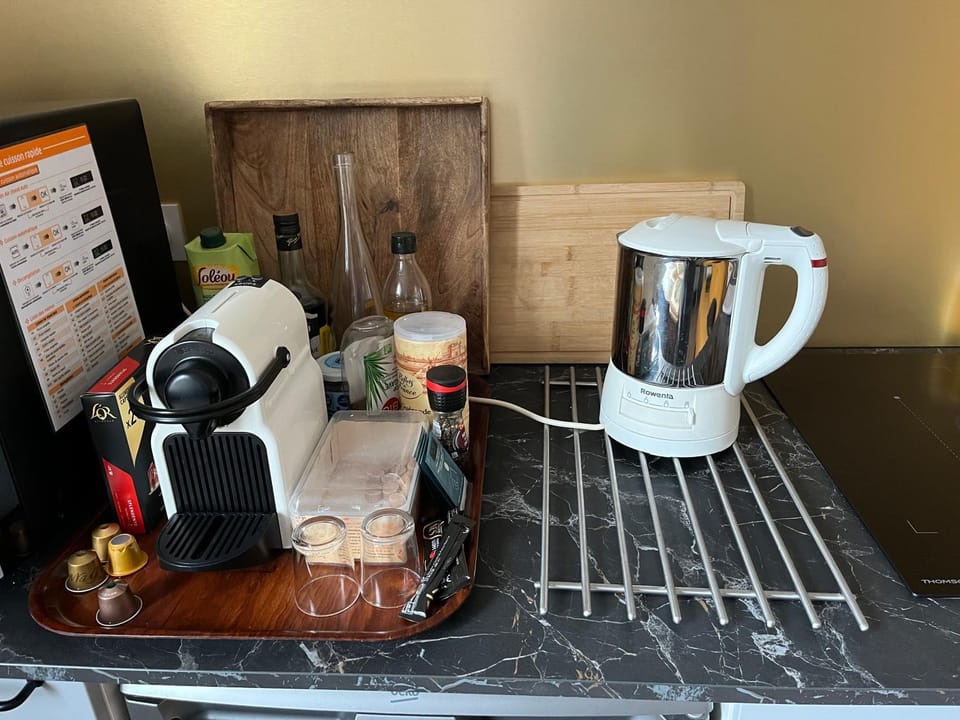 Coffee/tea facilities