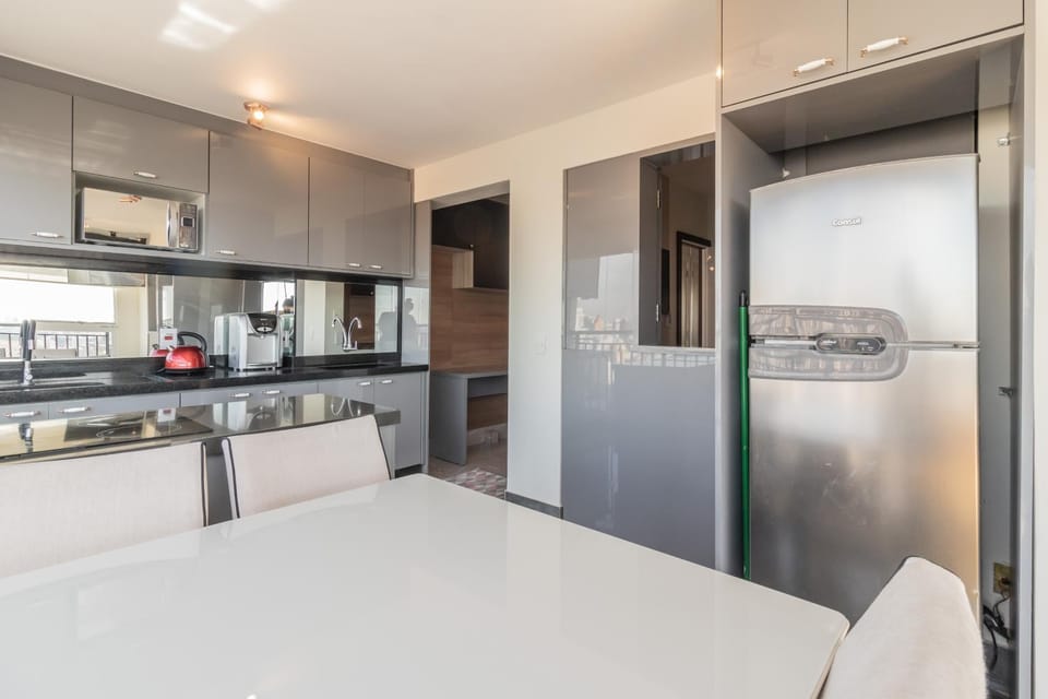 Dining area, Communal kitchen