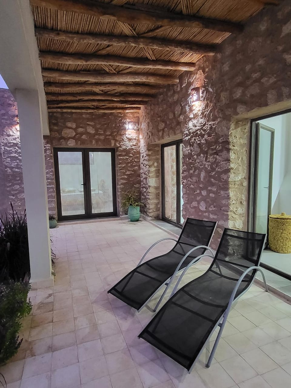 Patio, Balcony/Terrace, Seating area, sunbed