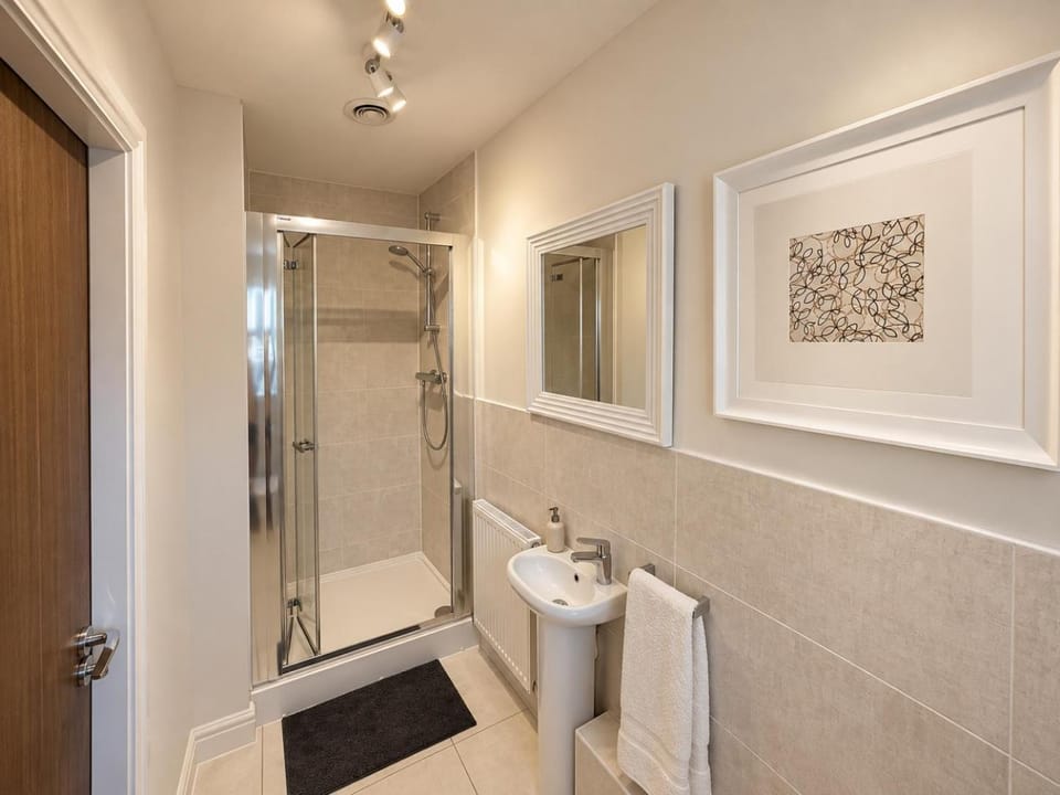 Cosy & Chic in great location near Loughborough Uni & East Midlands Airport Apartment in Loughborough