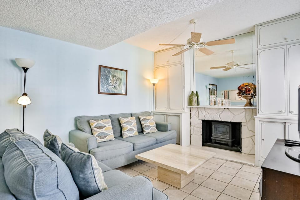 Madeira Beach Yacht Club 343 #G House in Madeira Beach