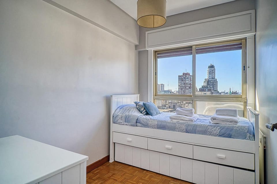 Bed, Bedroom, River view