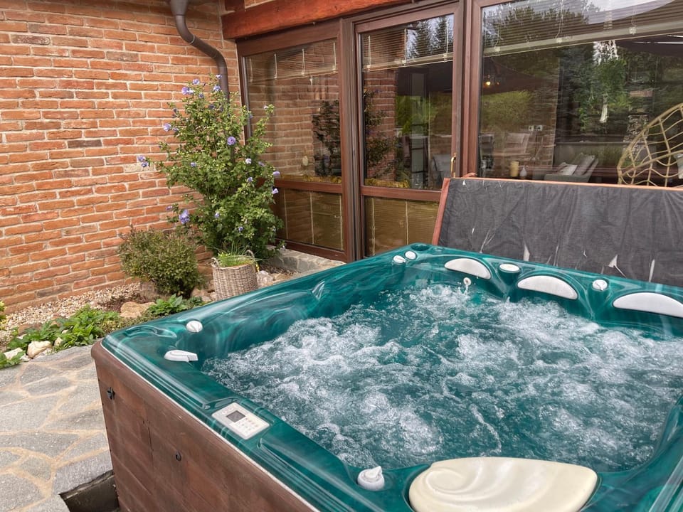 Hot Tub
