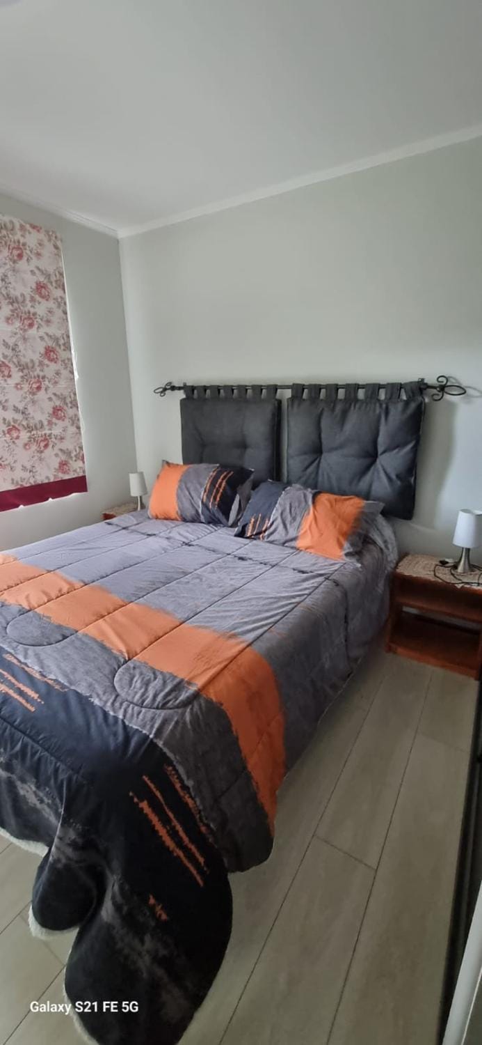 Hermoso departamento nuevo en Pucon equipado con 3 dormitorios wifi y estacionamiento privado a 5 minutos del centro y lago Apartment in Pucon
