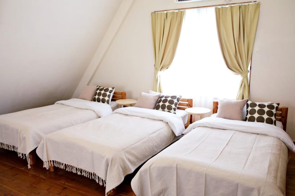 にらい恩納　桃 Apartment in Okinawa Prefecture