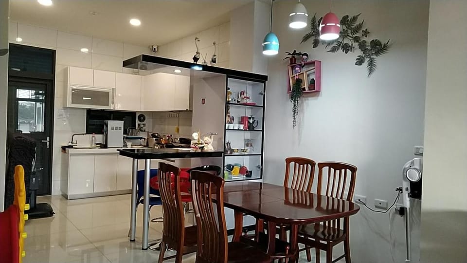 Kitchen or kitchenette, Dining area, Communal kitchen, oven, kitchen