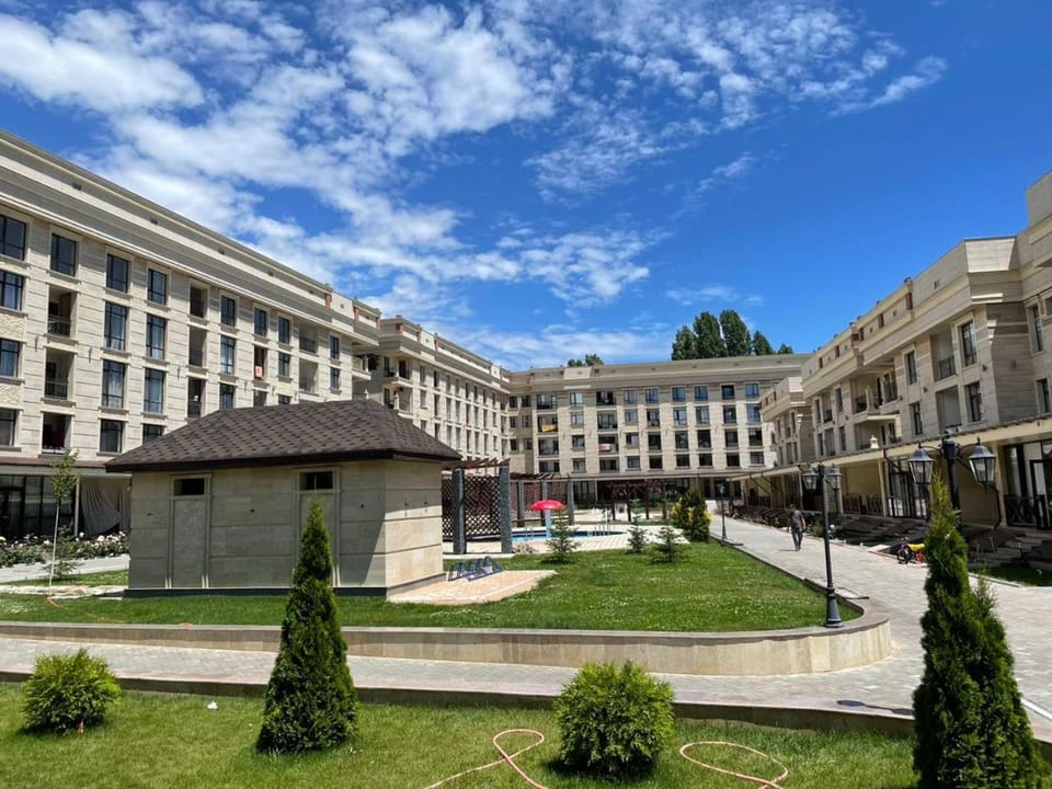 Inner courtyard view