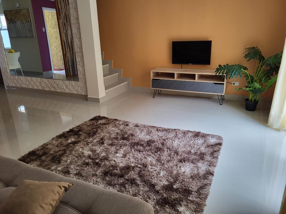 New 3 bedroom home in modern housing complex House in Manta