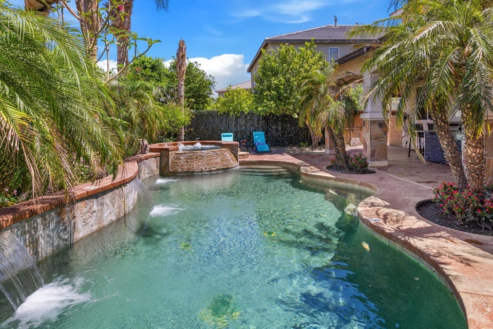 Pool view