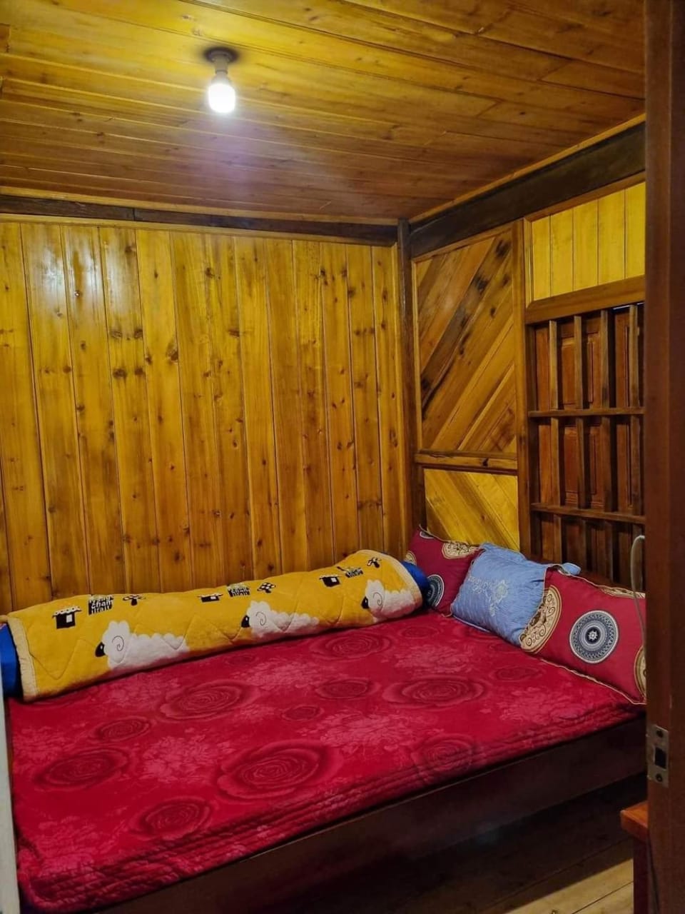 Má Si H'mông HOMESTAY Apartment in Laos