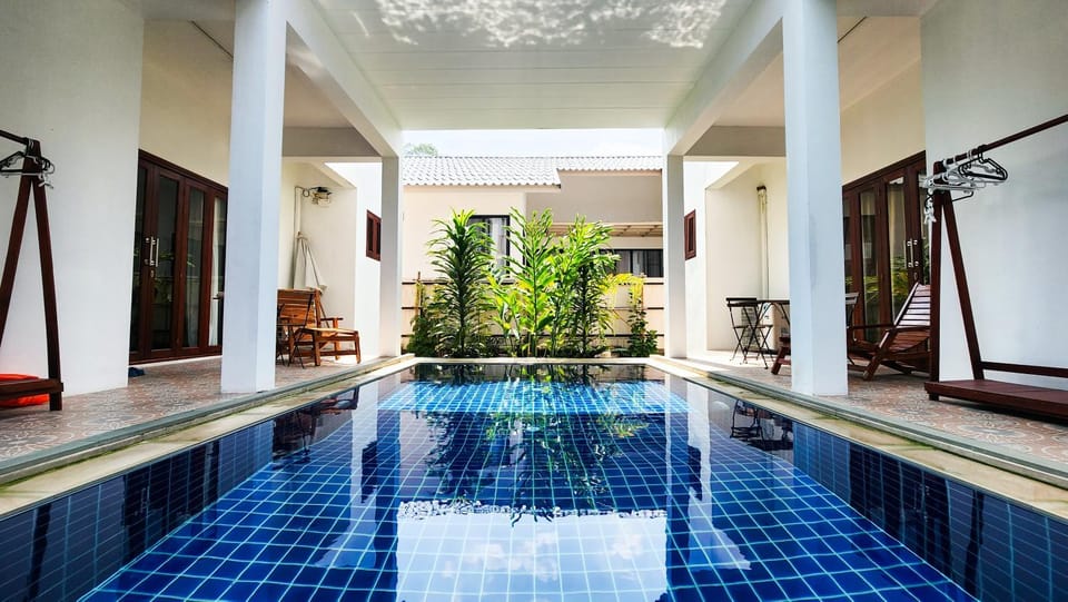 Pool view, Swimming pool