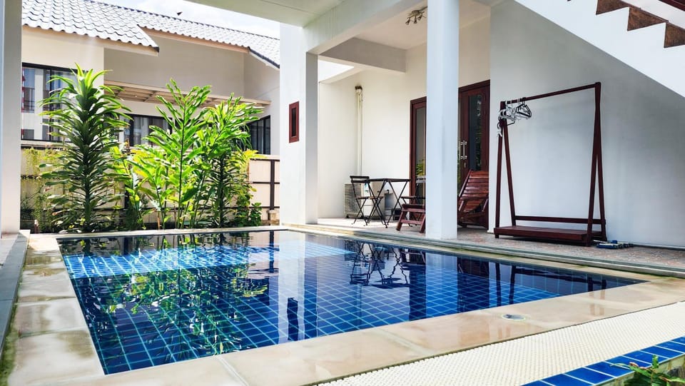 Patio, Pool view, Swimming pool