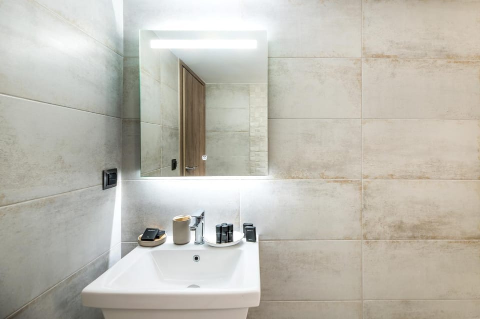 Eleusis Suites Β Apartment in Euboea