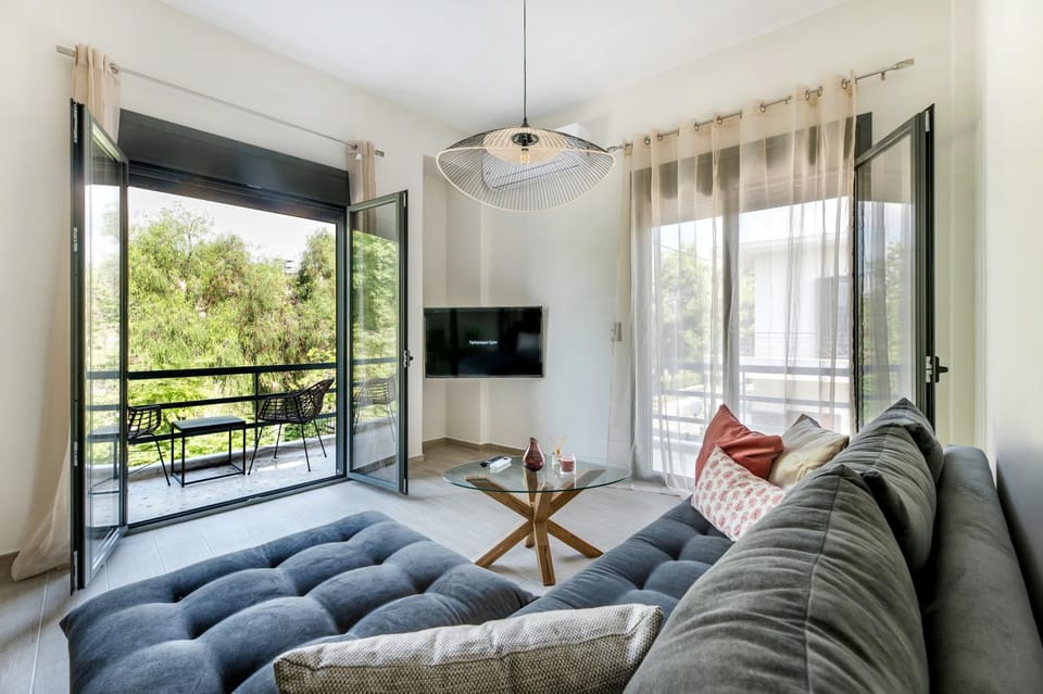 Eleusis Suites Β Apartment in Euboea