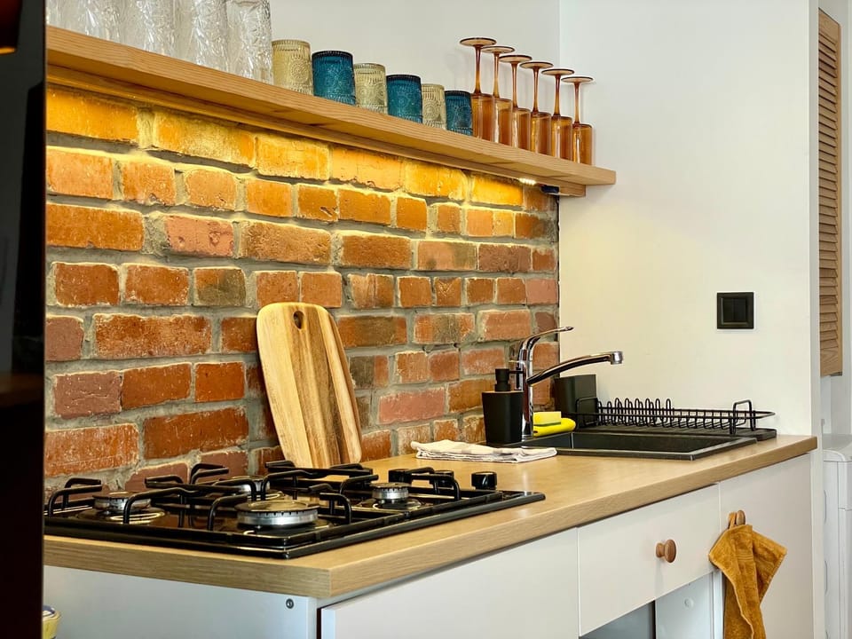 Kitchen or kitchenette, stove