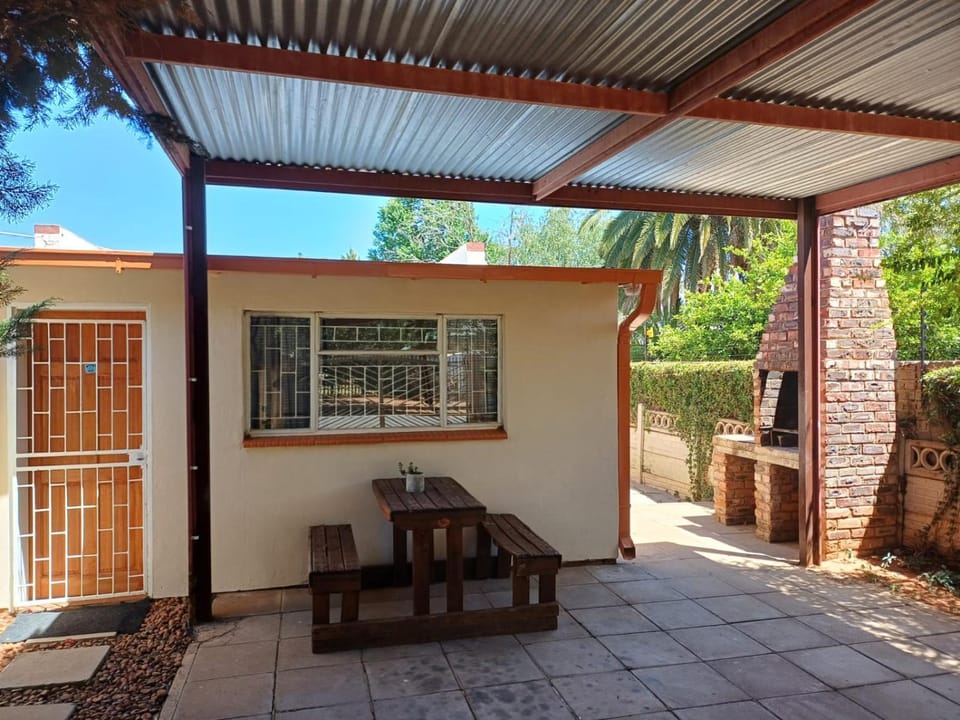 Susanna's Self catering 2 bedroom apartment Apartment in South Africa