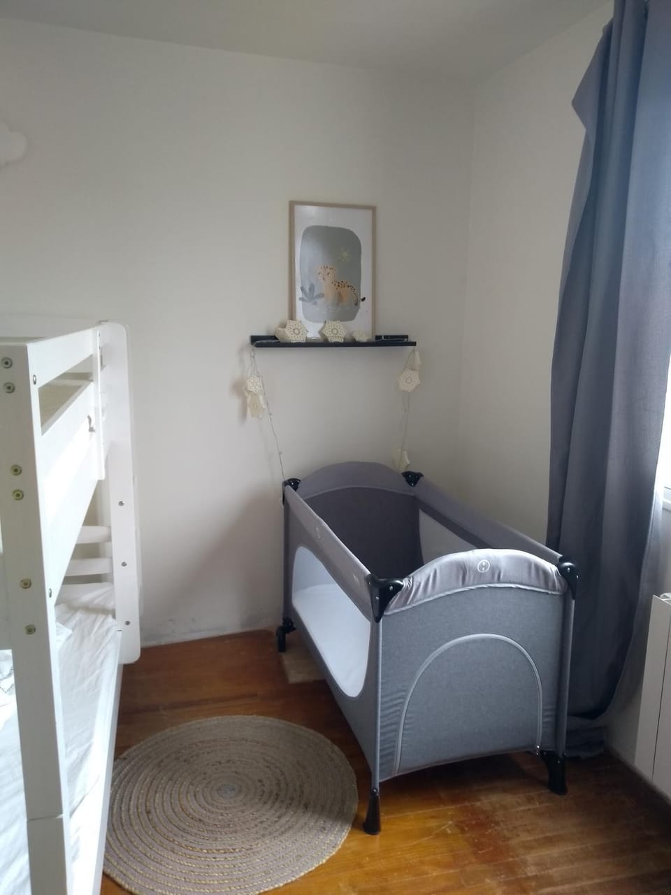 cot
