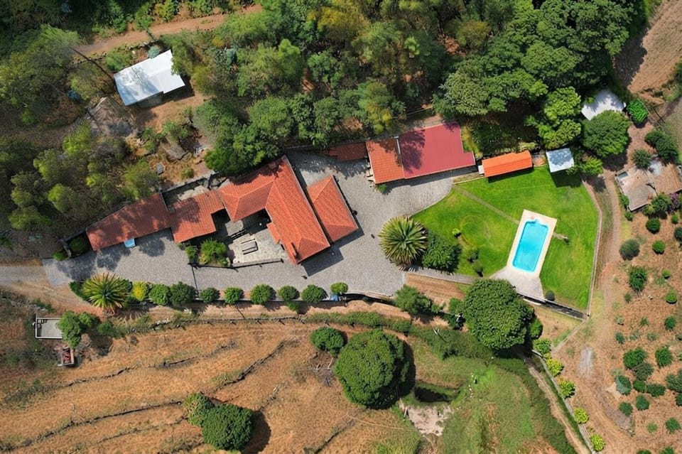 Property building, Bird's eye view, Swimming pool