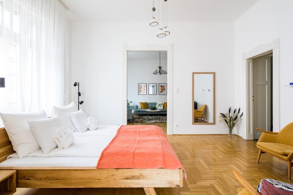 Bed, Photo of the whole room, Decorative detail, Bedroom, hair dresser, soundproof